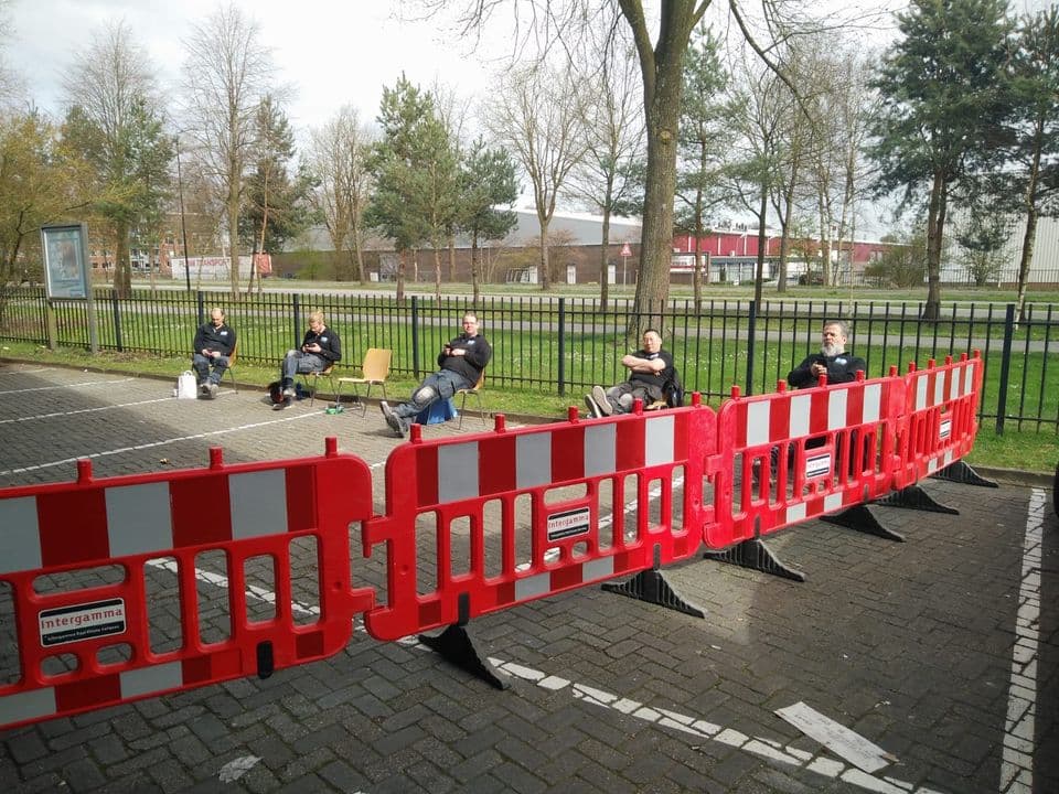 Positieve aanpak en afstand: Hoe wij onze klanten in deze bijzondere tijd ondersteunen